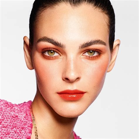 chanel make-up 2021|Chanel official website.